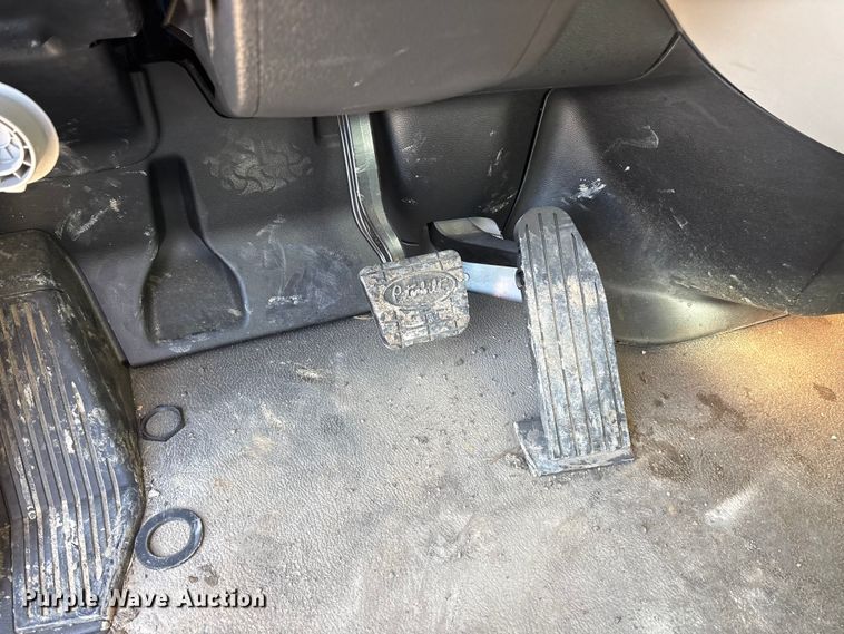 image for item YA2100 2025 Peterbilt 567 crane truck