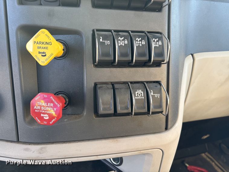 image for item YA2100 2025 Peterbilt 567 crane truck