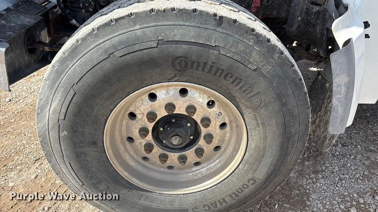 image for item YA2100 2025 Peterbilt 567 crane truck