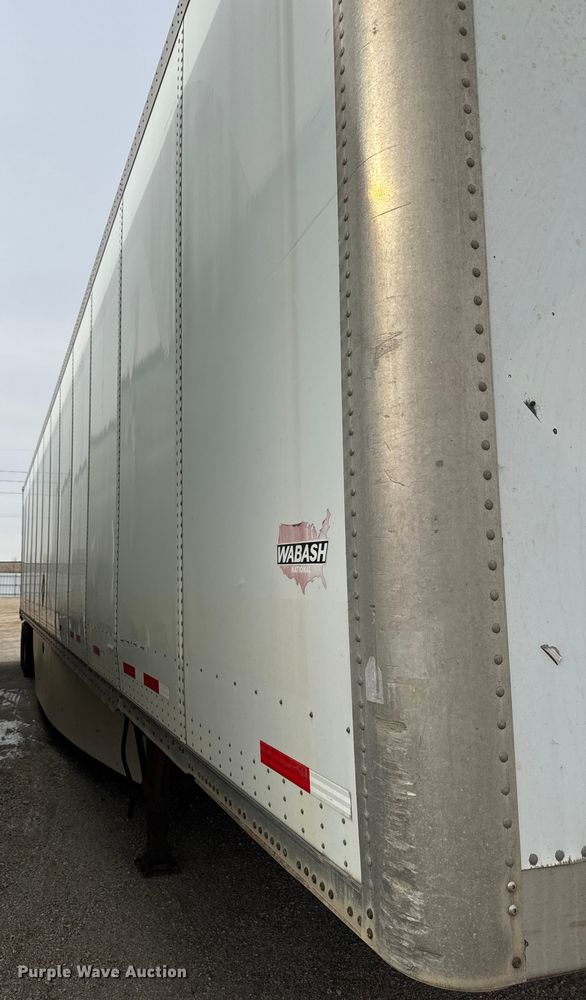 image for item YA2183 2009 Wabash dry van trailer