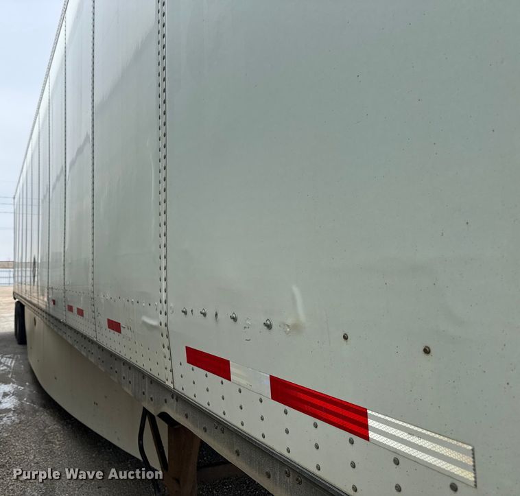 image for item YA2183 2009 Wabash dry van trailer