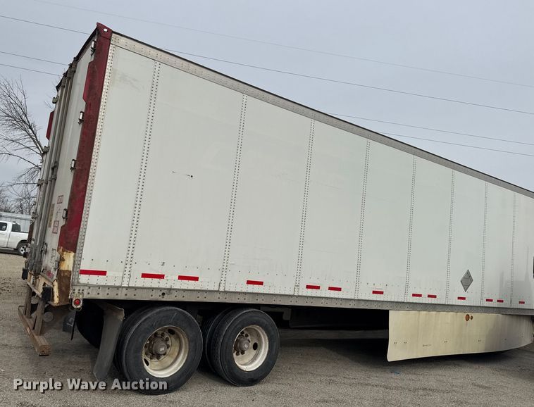 image for item YA2184 2009 Wabash dry van trailer