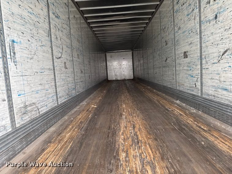 image for item YA2184 2009 Wabash dry van trailer