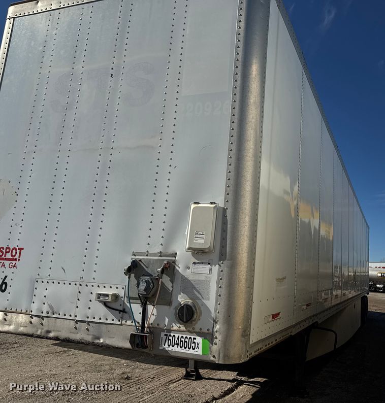 image for item YA2208 2009 Wabash dry van trailer