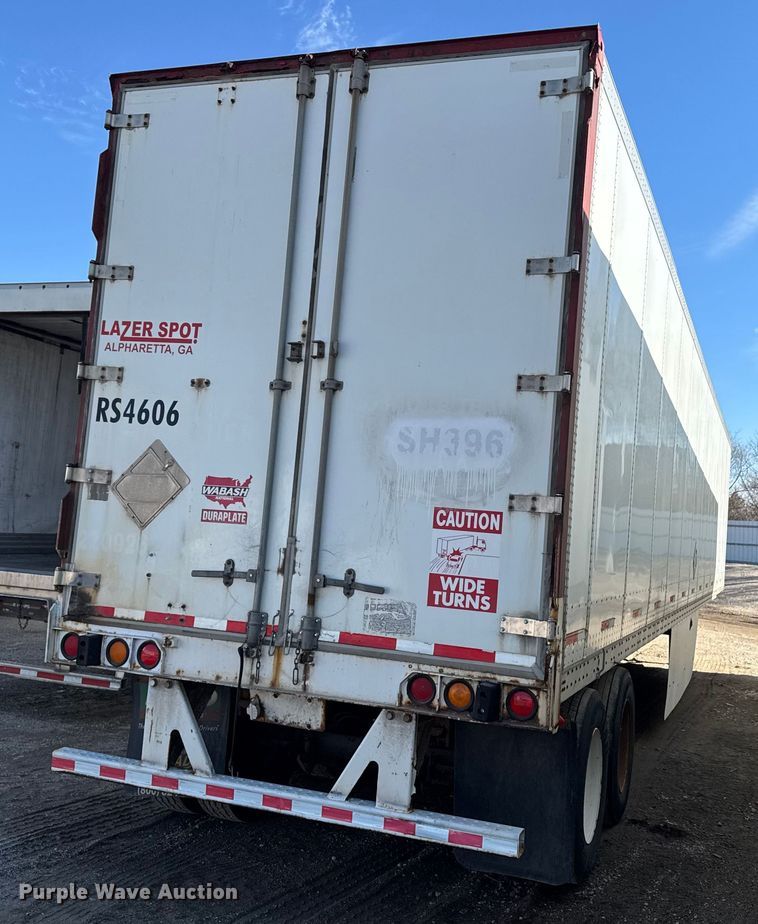 image for item YA2208 2009 Wabash dry van trailer