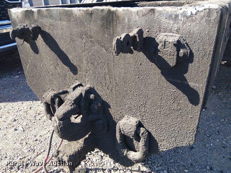 image for item YA2219 2023 Freightliner 108SD truck cab and chassis