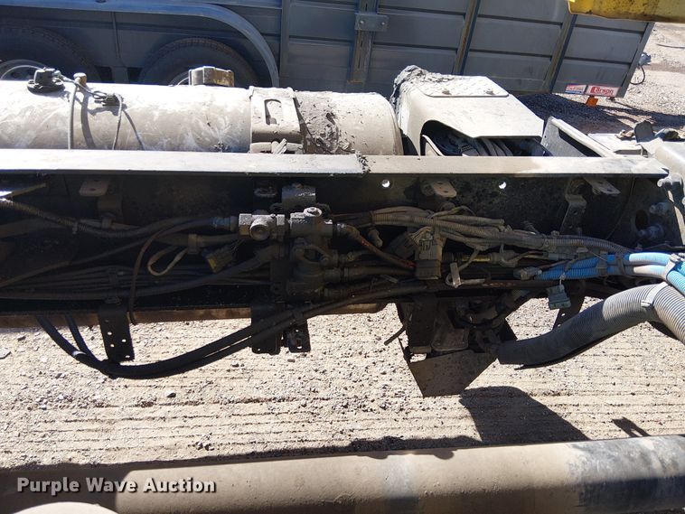 image for item YA2219 2023 Freightliner 108SD truck cab and chassis