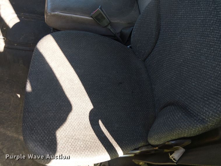 image for item YA2219 2023 Freightliner 108SD truck cab and chassis