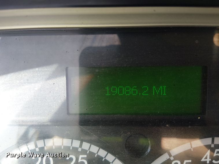 image for item YA2219 2023 Freightliner 108SD truck cab and chassis