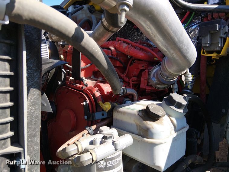 image for item YA2219 2023 Freightliner 108SD truck cab and chassis