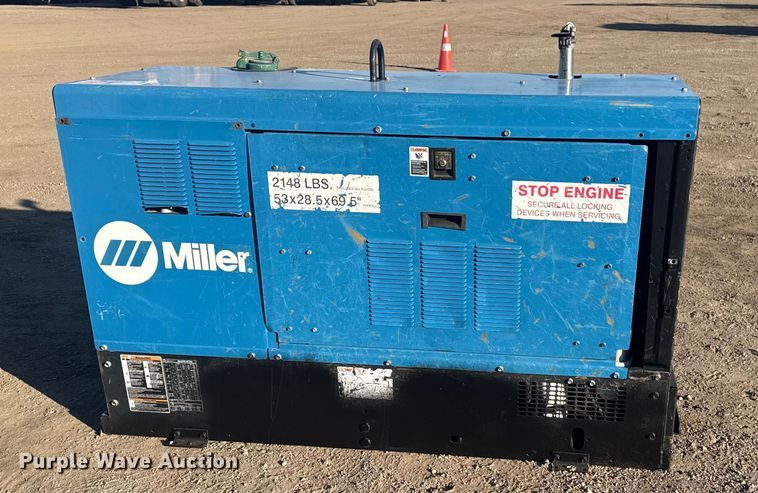 image for item DQ4253 Miller Big Blue Air Pak welder