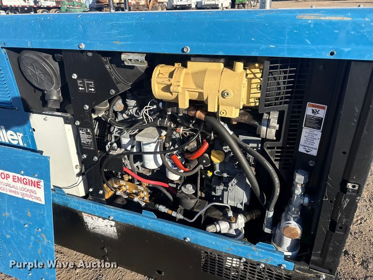 image for item DQ4253 Miller Big Blue Air Pak welder
