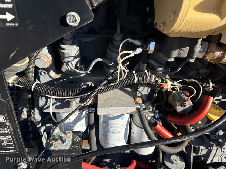 image for item DQ4253 Miller Big Blue Air Pak welder