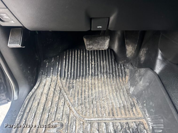 image for item DQ4255 2021 RAM 2500 Crew Cab pickup truck