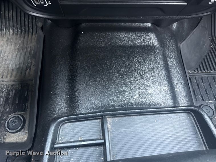 image for item DQ4255 2021 RAM 2500 Crew Cab pickup truck