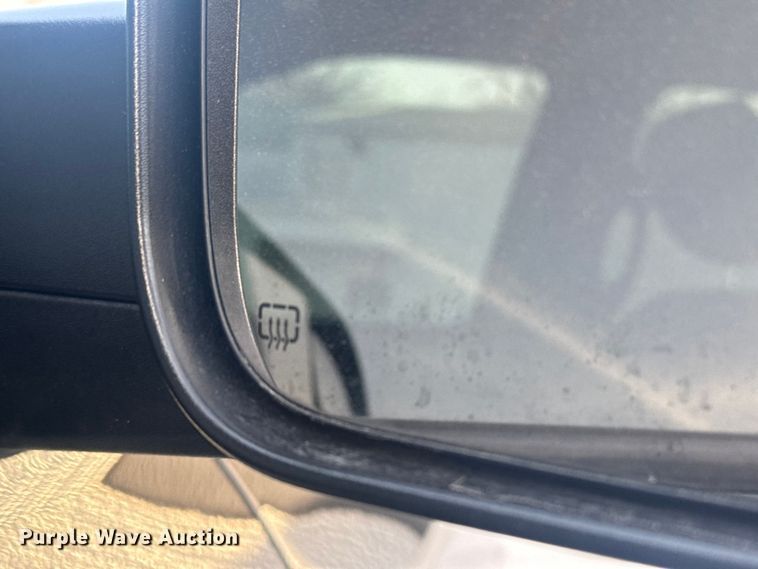 image for item DQ4255 2021 RAM 2500 Crew Cab pickup truck