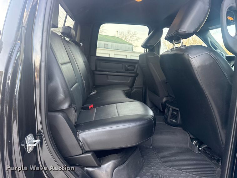 image for item DQ4255 2021 RAM 2500 Crew Cab pickup truck