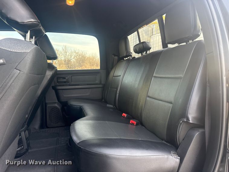 image for item DQ4255 2021 RAM 2500 Crew Cab pickup truck