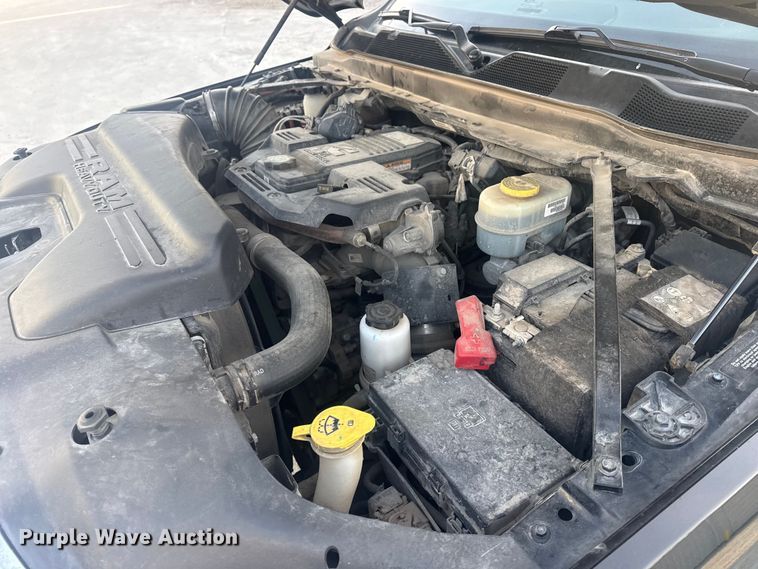 image for item DQ4255 2021 RAM 2500 Crew Cab pickup truck