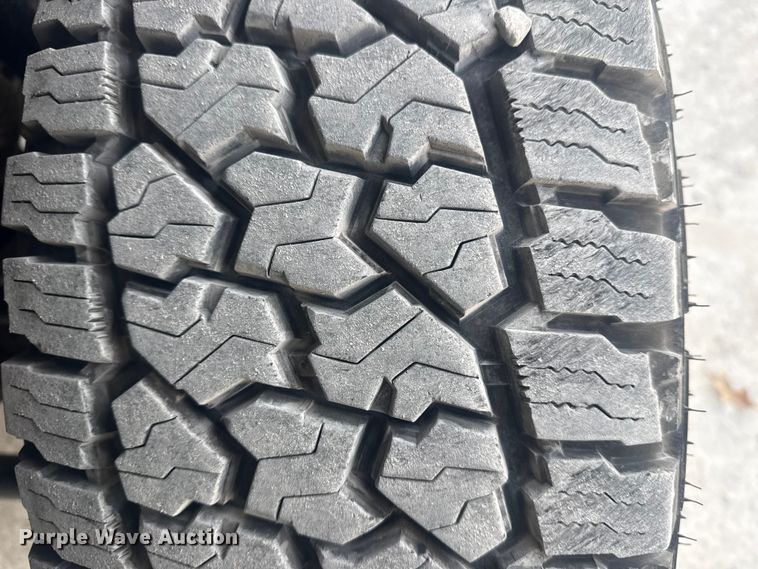 image for item DQ4255 2021 RAM 2500 Crew Cab pickup truck