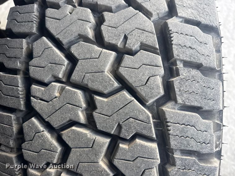 image for item DQ4255 2021 RAM 2500 Crew Cab pickup truck