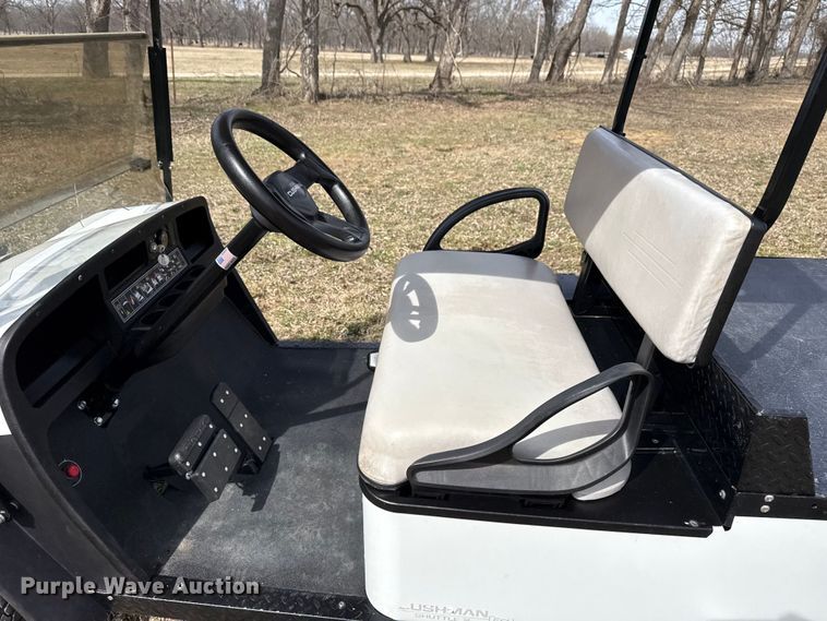 image for item DQ4351 2024 Cushman Shuttle 2 EFI golf cart