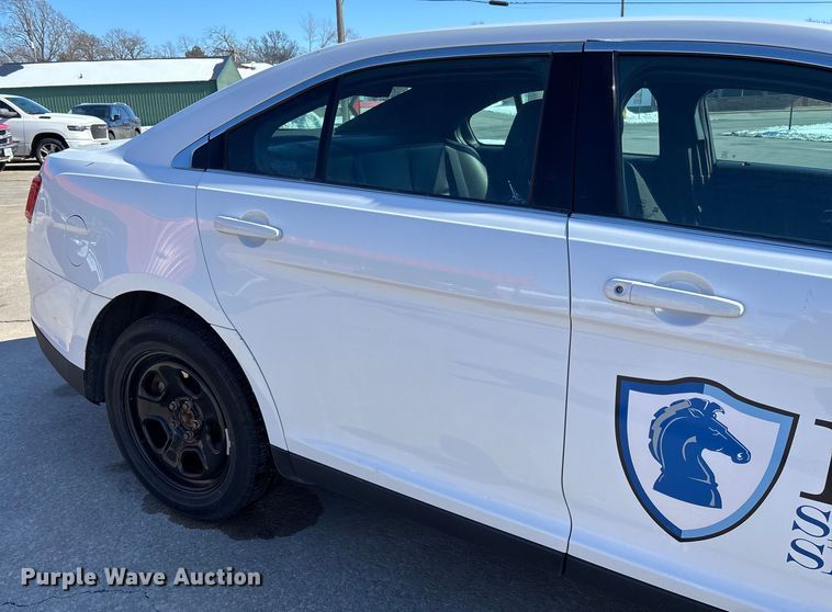 image for item DR2847 2018 Ford Taurus 