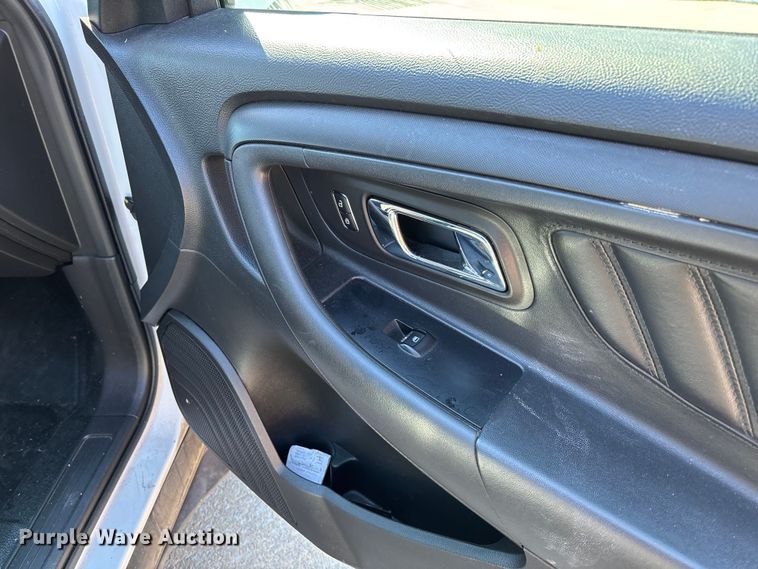 image for item DR2847 2018 Ford Taurus 