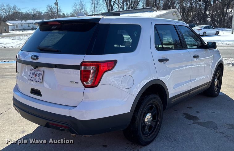 image for item DR2848 2016 Ford Explorer SUV