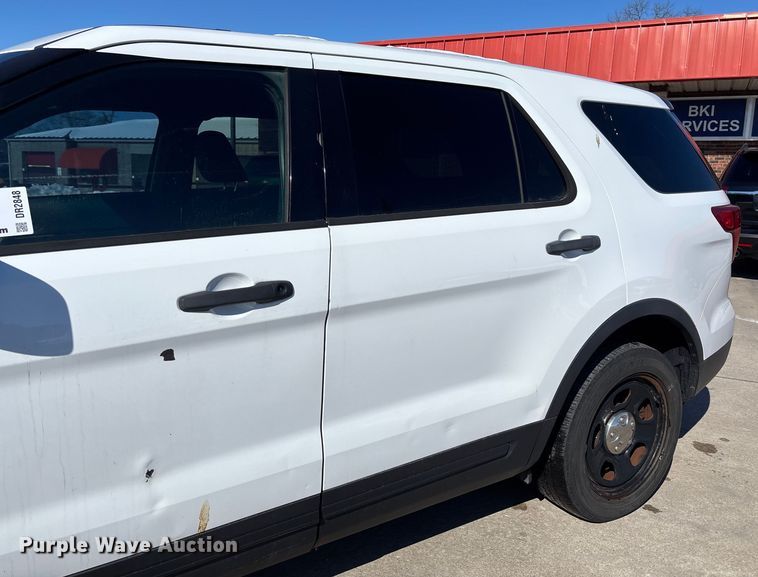 image for item DR2848 2016 Ford Explorer SUV