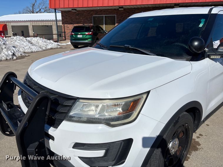 image for item DR2848 2016 Ford Explorer SUV