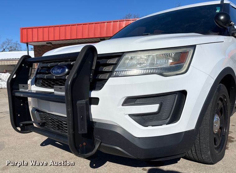 image for item DR2848 2016 Ford Explorer SUV