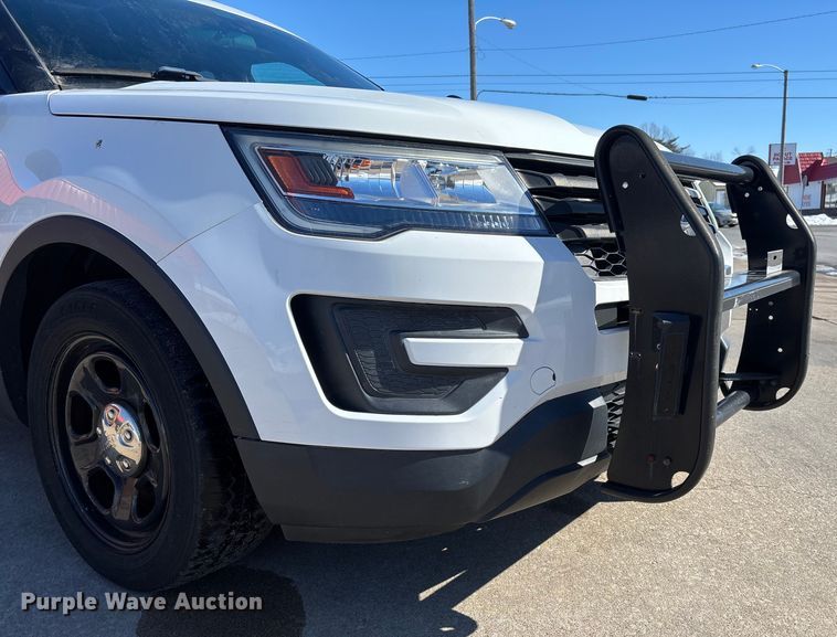 image for item DR2848 2016 Ford Explorer SUV