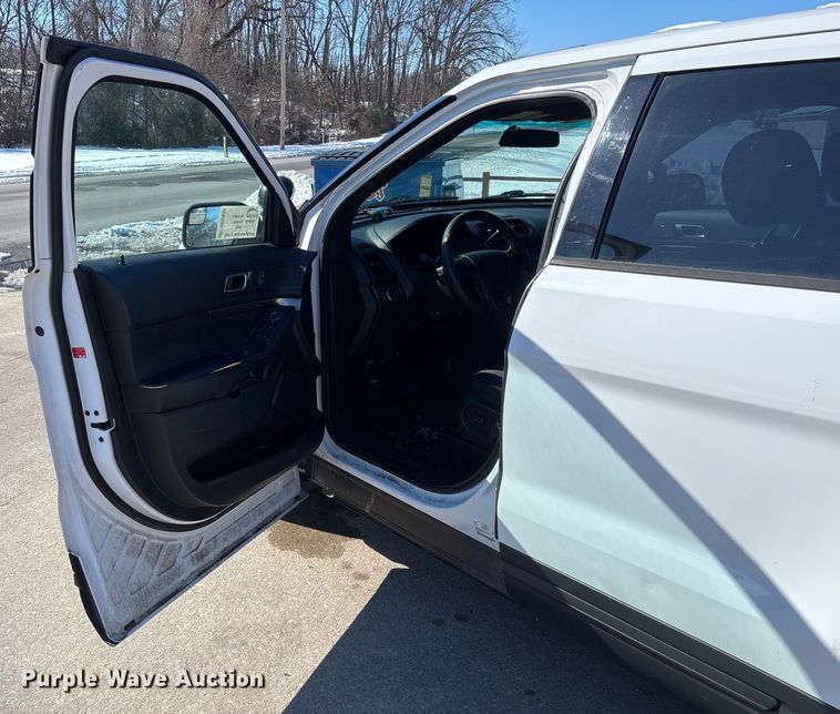 image for item DR2848 2016 Ford Explorer SUV