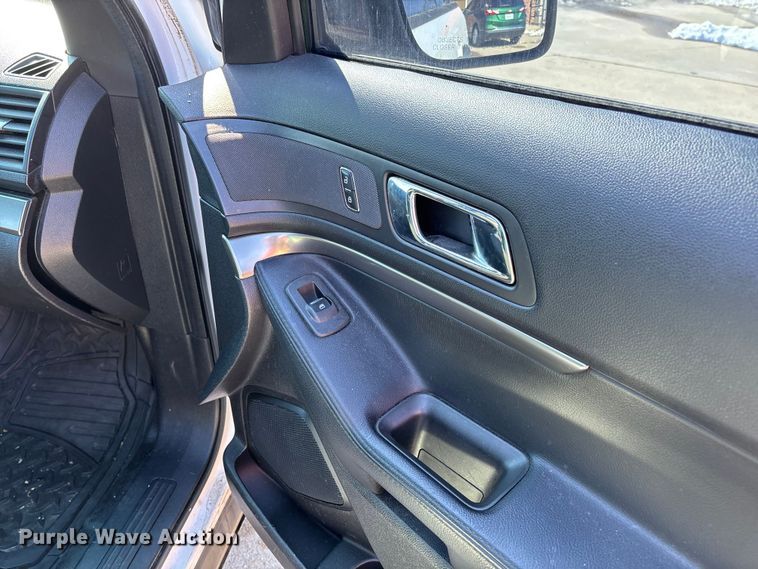 image for item DR2848 2016 Ford Explorer SUV