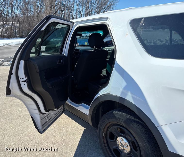 image for item DR2848 2016 Ford Explorer SUV