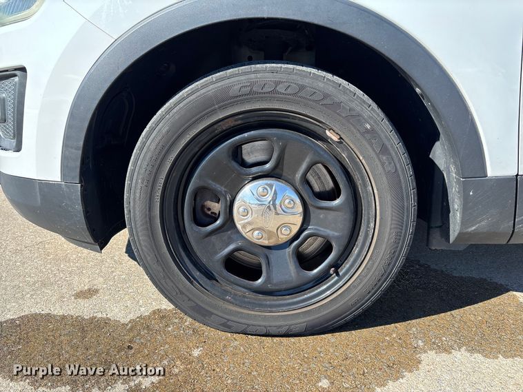 image for item DR2848 2016 Ford Explorer SUV