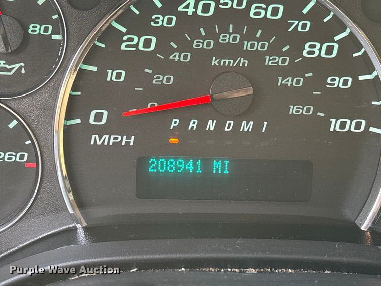 image for item DT0011 2016 Chevrolet Express 2500 van