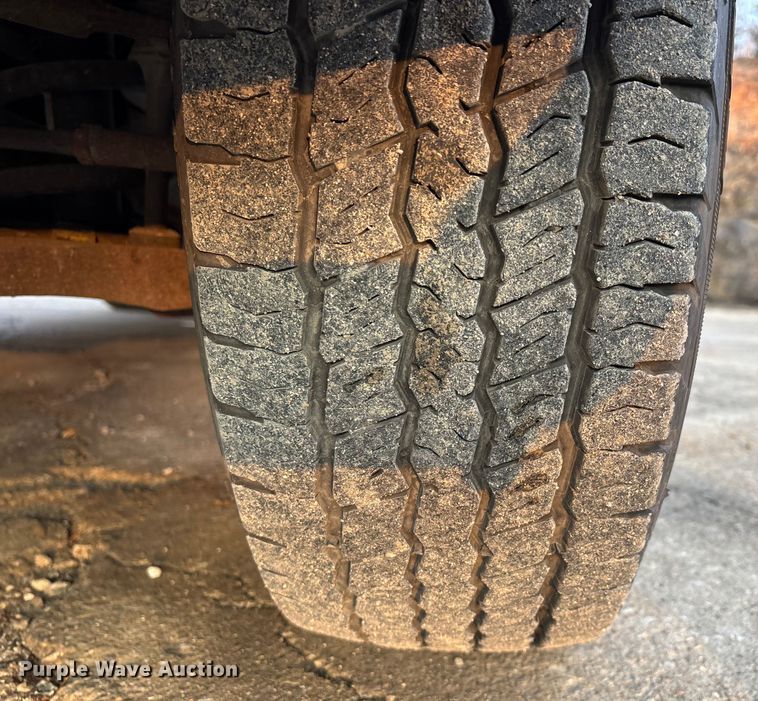 image for item DT0011 2016 Chevrolet Express 2500 van