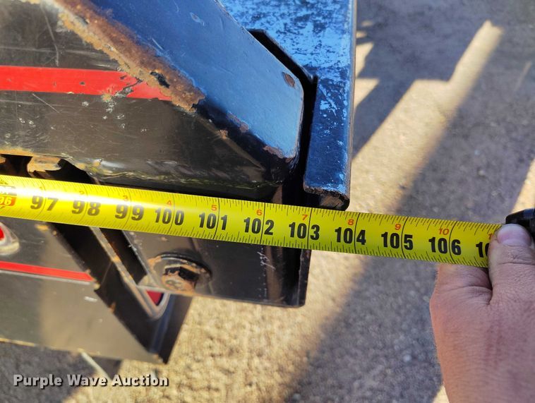 image for item DT0929 2012 GMC Sierra 3500HD SLE bale bed pickup truck