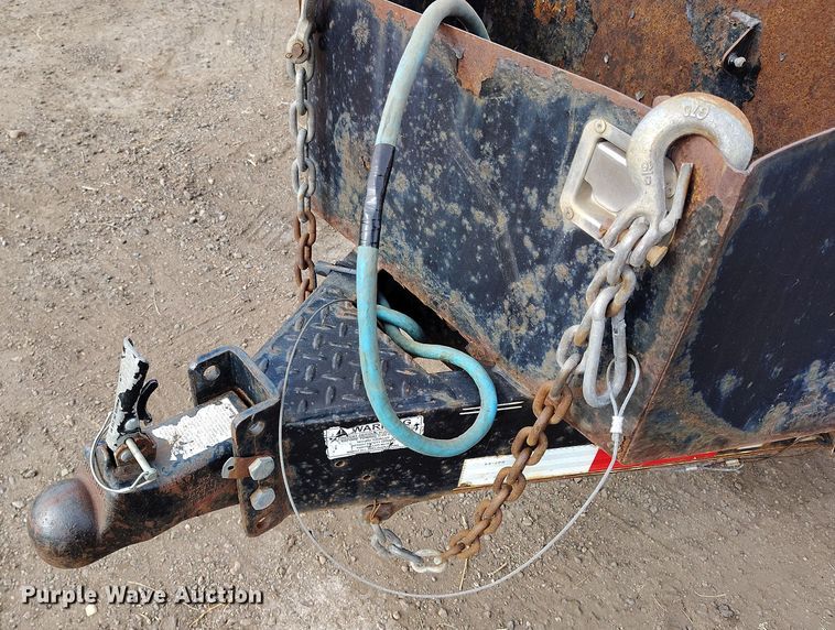 image for item DT0946 2015 PJ PJ utility trailer