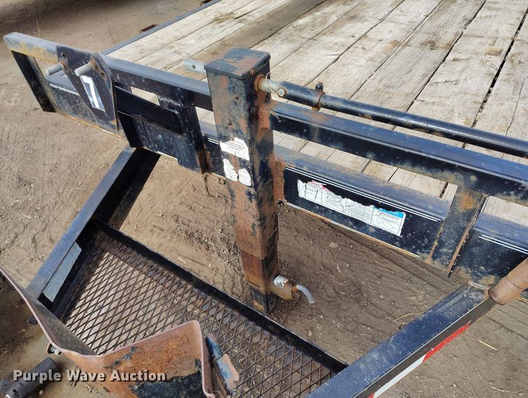 image for item DT0946 2015 PJ PJ utility trailer