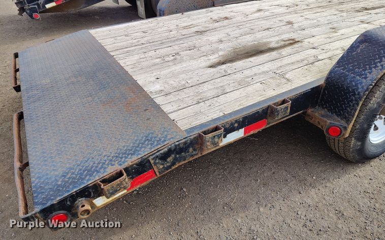 image for item DT0946 2015 PJ PJ utility trailer