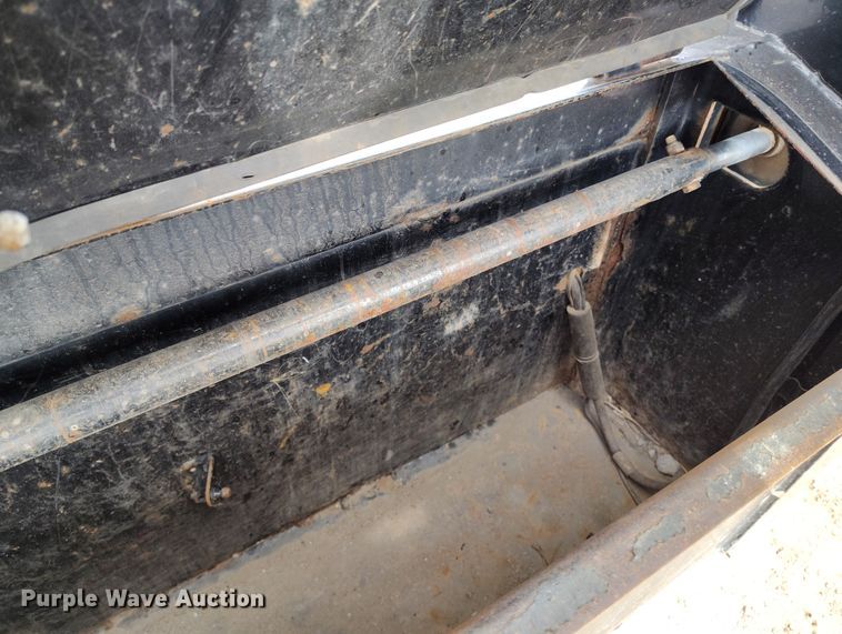 image for item DT0947 2016 Load Trail Load Max equipment trailer