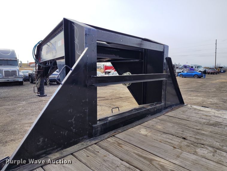 image for item DT0947 2016 Load Trail Load Max equipment trailer