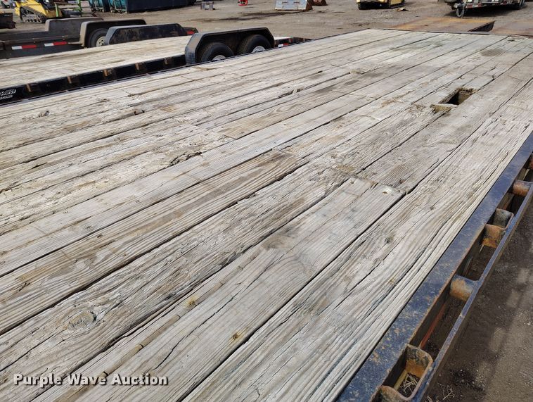 image for item DT0947 2016 Load Trail Load Max equipment trailer