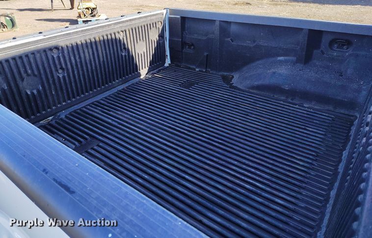 image for item DT0948 2016 Nissan Frontier Crew Cab pickup truck