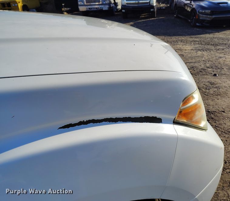 image for item DT0948 2016 Nissan Frontier Crew Cab pickup truck