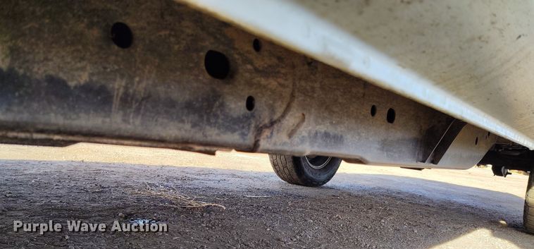 image for item DT0948 2016 Nissan Frontier Crew Cab pickup truck