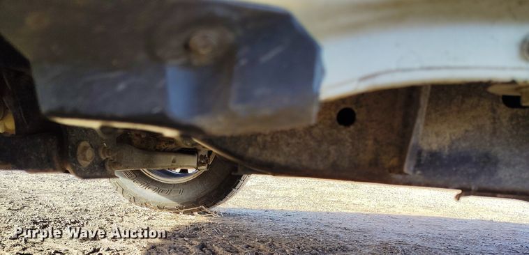 image for item DT0948 2016 Nissan Frontier Crew Cab pickup truck